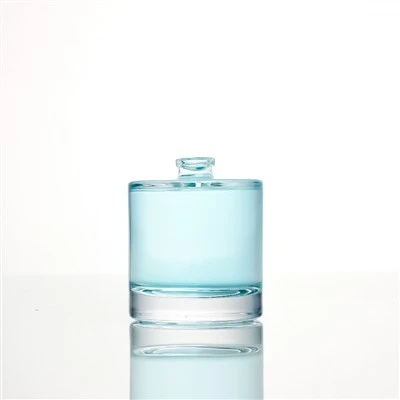 Bouteilles de parfum en verre